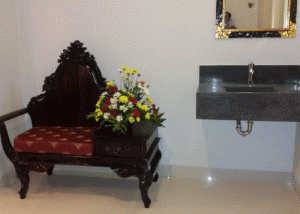fron-of-bath-room